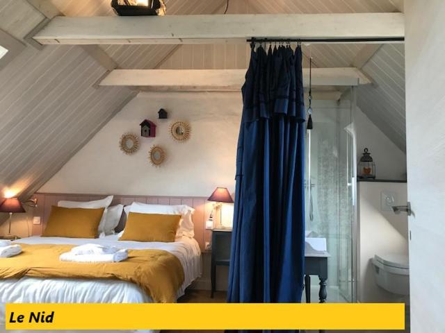 Les Chambres Du Mad Henvic Exterior photo
